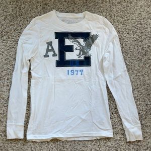 American Eagle men’s long sleeve T-shirt
